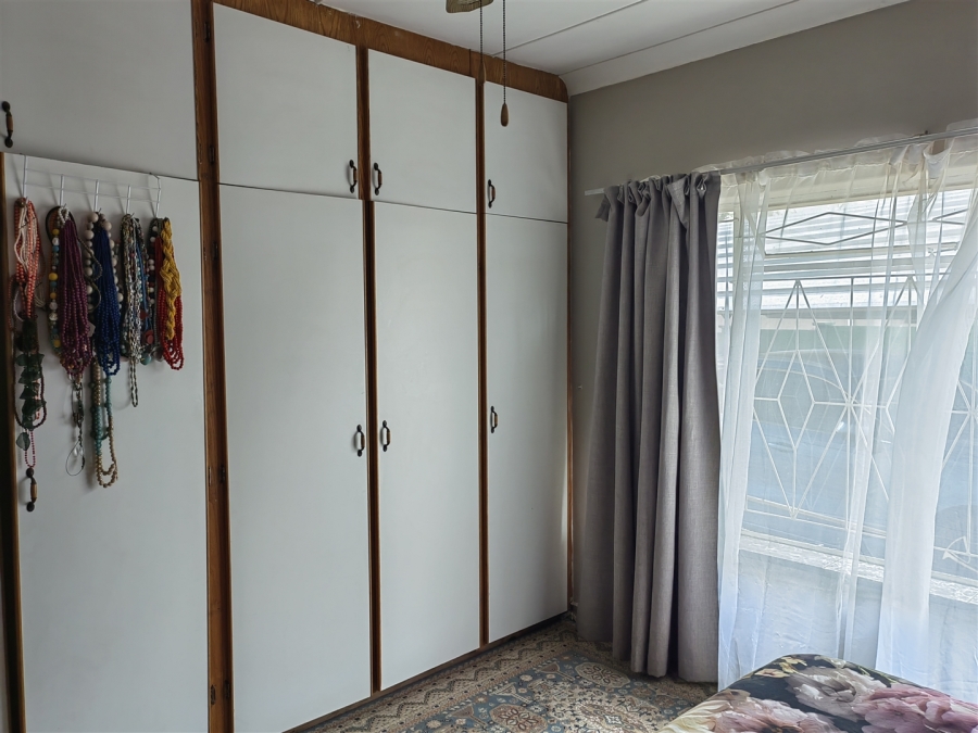 5 Bedroom Property for Sale in Parys Free State